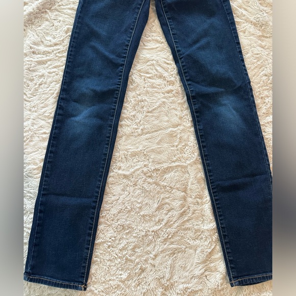 American Eagle Skinny Jeans- Size 2 Short - Picture 3 of 7
